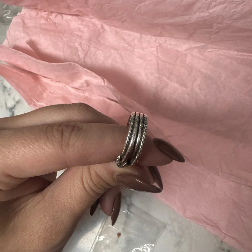 X CROSSOVER BAND RING - Picture 5 of 6